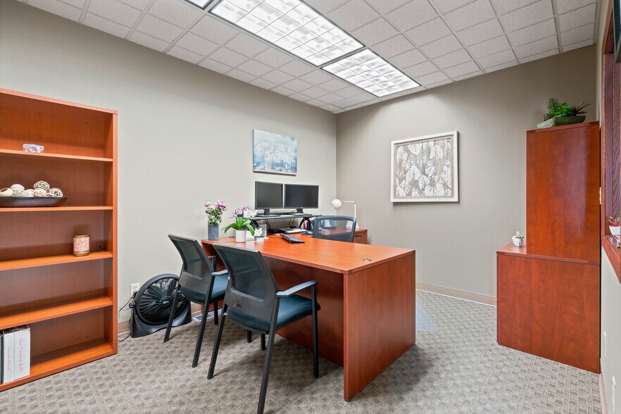 More Photos Of 3999 Englewood Ave, Yakima Office For Lease