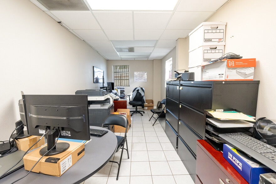 More Photos Of , Orlando Industrial For Sale