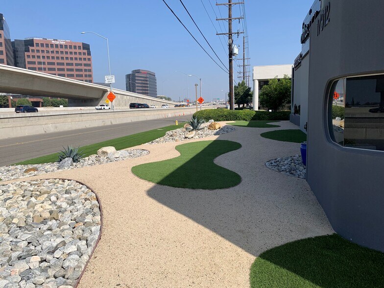 More Photos Of 17912 Cowan, Irvine Manufacturing For Lease