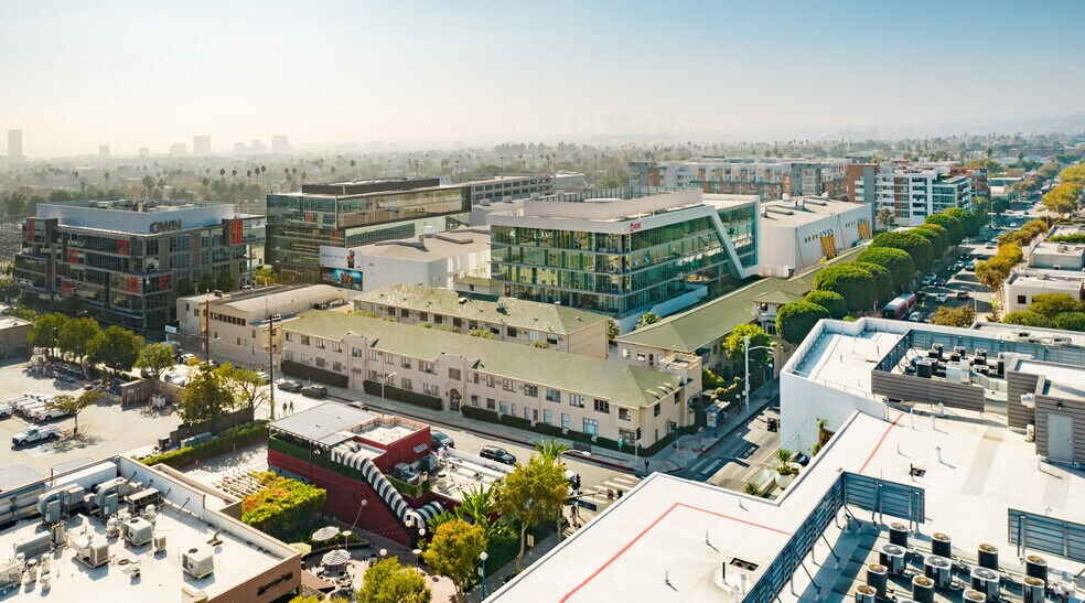 More Photos Of 1041 N Formosa Ave, West Hollywood Loft Creative Space For Lease