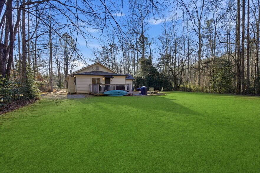 More Photos Of 1374 Dawsonville Hwy, Dahlonega Multifamily For Sale