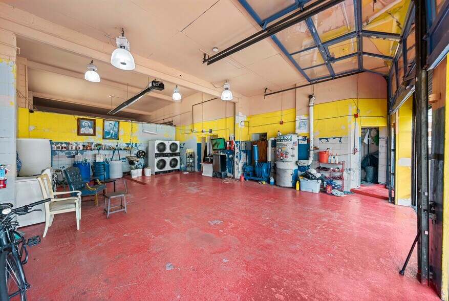 More Photos Of 709 Central Ave, Union City Industrial For Sale