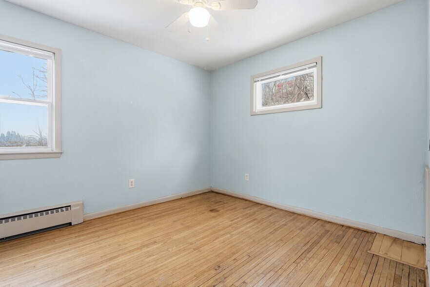 More Photos Of 149 Morton St E, Saint Paul Apartments For Sale