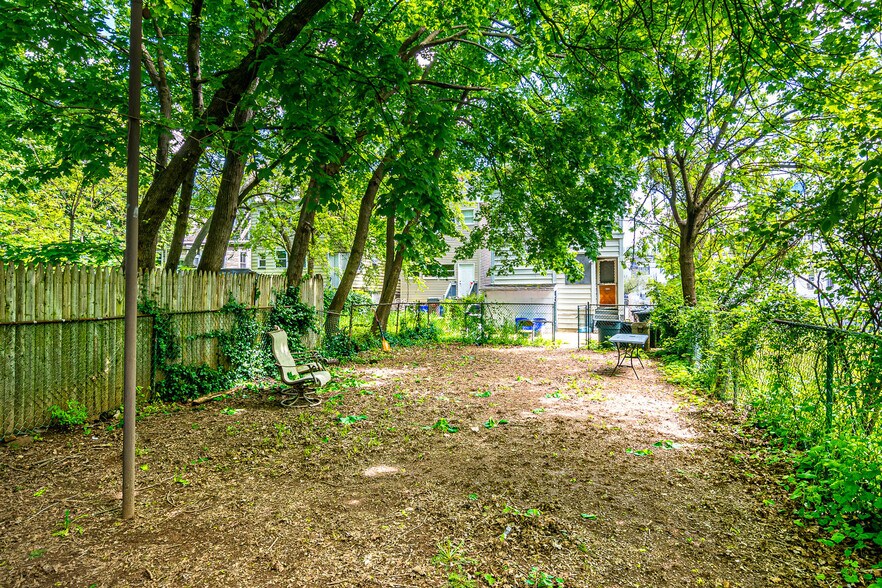 More Photos Of 173 Hamilton St, New Brunswick Specialty For Sale