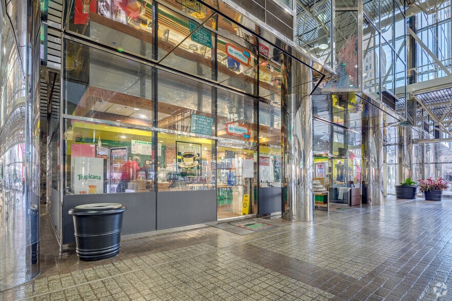 More Photos Of 211 N Robinson Ave, Oklahoma City Office For Lease