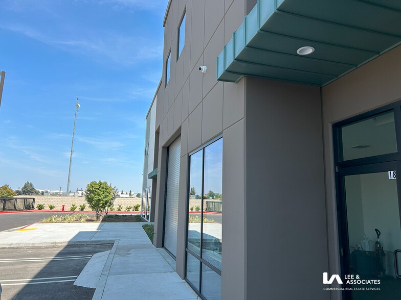 More Photos Of 10680 Silicon Ave, Montclair Warehouse For Lease