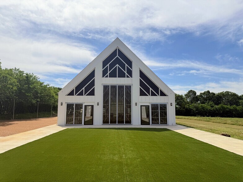 More Photos Of , Celina Unknown For Sale