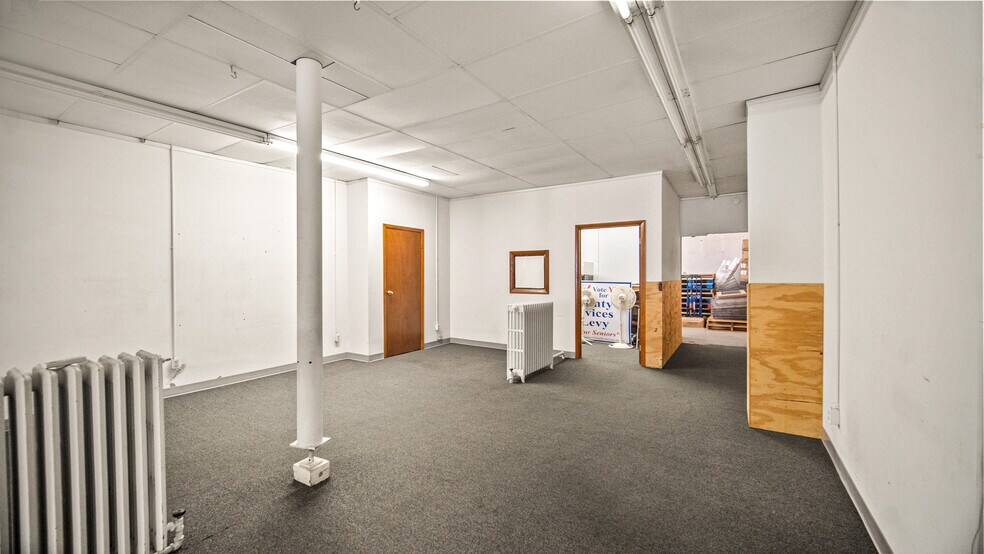 More Photos Of 111 W Main St, West Union Flex For Sale