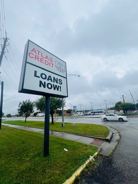 More Photos Of 5301 Midlothian Tpke, Richmond Restaurant For Lease