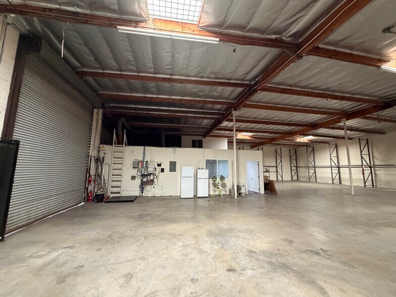 More Photos Of 9843 Klingerman St, South El Monte Warehouse For Sale