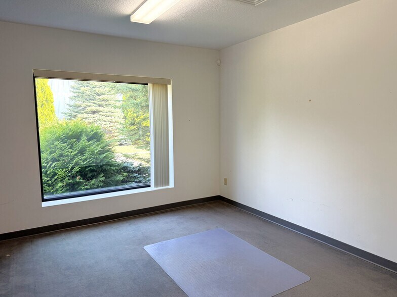 More Photos Of 23973 S Hazelwood Dr, Nisswa Flex For Sale