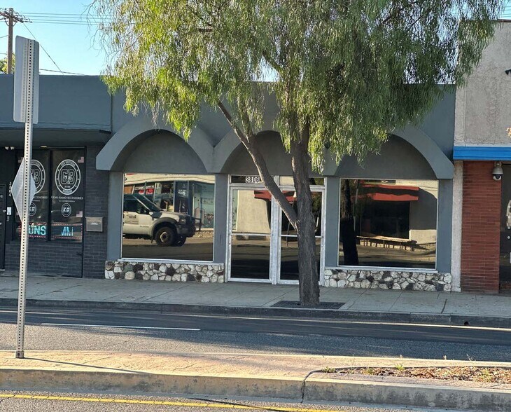 Primary Photo Of 3806 W Burbank Blvd, Burbank Storefront For Sale