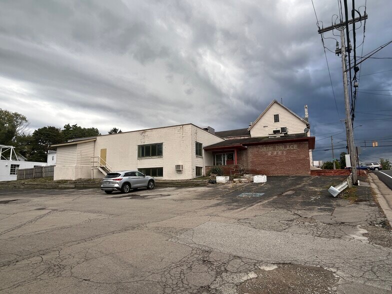More Photos Of 602 Ridge Rd, Webster Restaurant For Sale