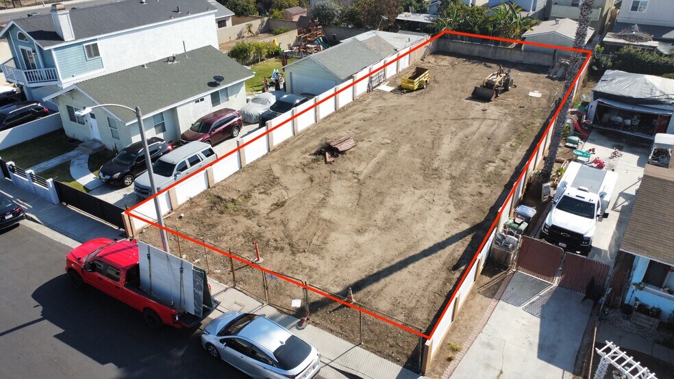 More Photos Of 624 Pacific St, Carson Land For Lease