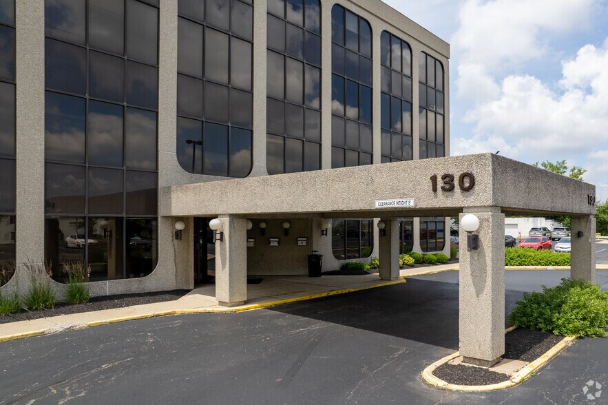 More Photos Of 110 Boggs Ln, Cincinnati Unknown For Lease