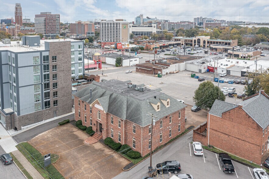 More Photos Of 2909 Poston Ave, Nashville Office For Lease
