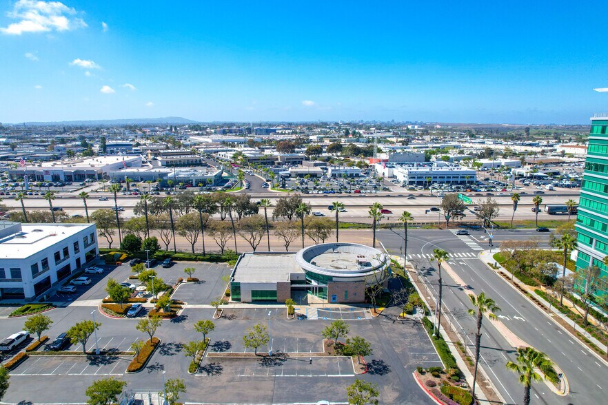 More Photos Of 8623 Spectrum Center Blvd, San Diego Freestanding For Sale