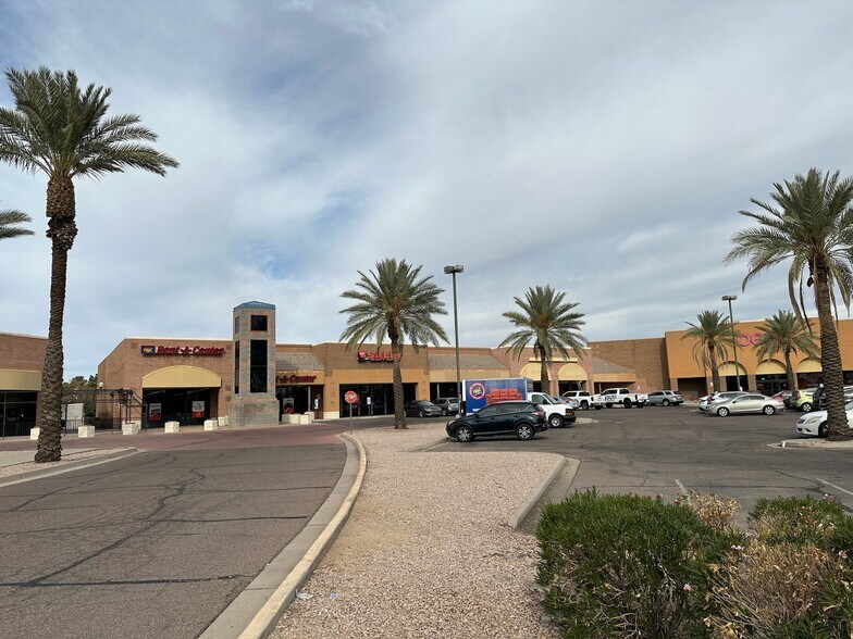 More Photos Of 2055 N Alma School Rd, Chandler Unknown For Lease