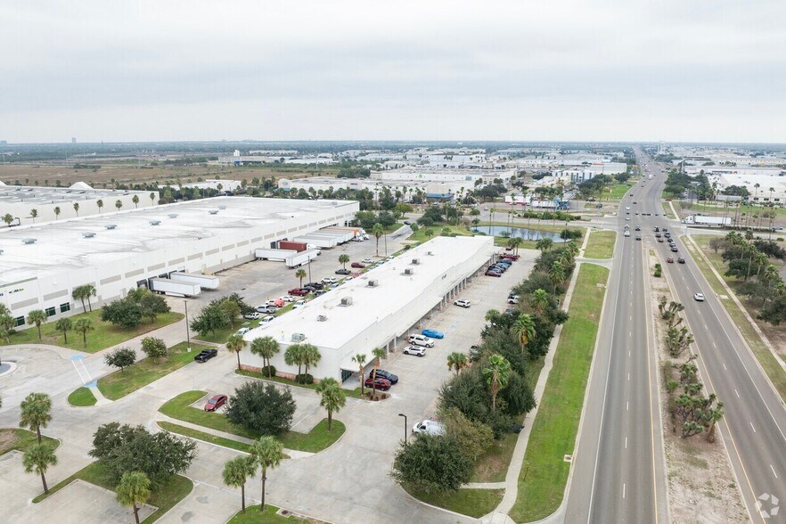 More Photos Of 5000 W Military Hwy, McAllen Flex For Lease