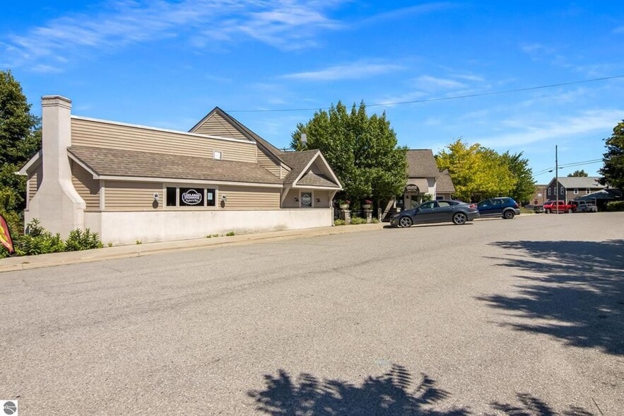 More Photos Of 104 W Main St, Lake Leelanau Restaurant For Sale