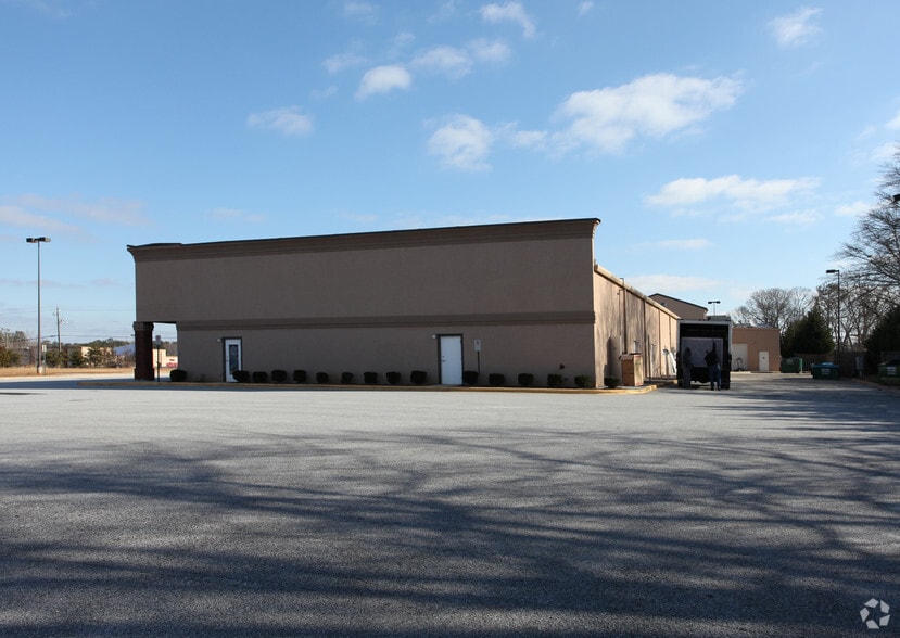More Photos Of 3981 Highway 78, Loganville General Retail For Lease