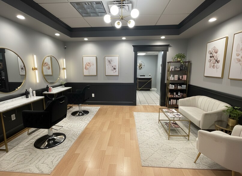 More Photos Of 123-127 Merrick Rd, Amityville Storefront For Lease