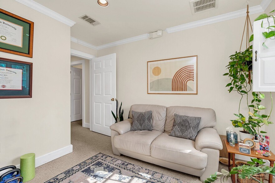 More Photos Of 2180 N Park Ave, Winter Park Loft Creative Space For Sale