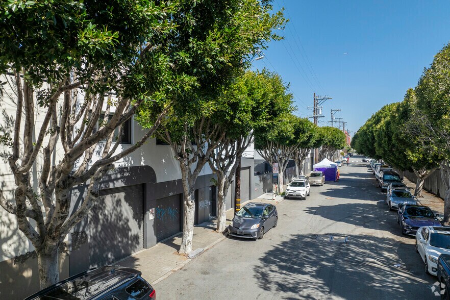 More Photos Of 400-424 Treat Ave, San Francisco Light Manufacturing For Lease
