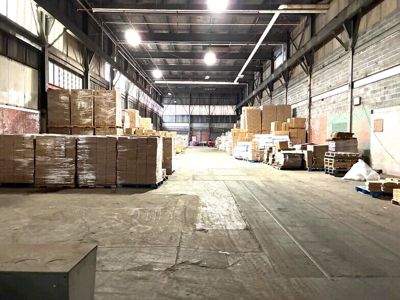 More Photos Of 121 Lincoln Ave, Rochester Manufacturing For Lease