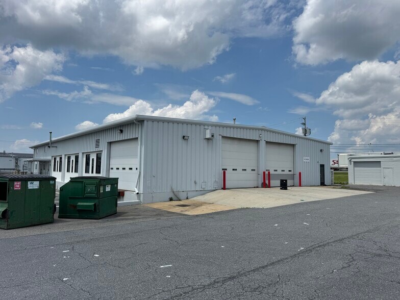 Primary Photo Of 14515 Industry Dr, Hagerstown Warehouse For Lease