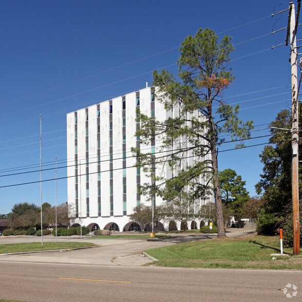 Primary Photo Of 10225 Florida Blvd, Baton Rouge Office Residential For Lease