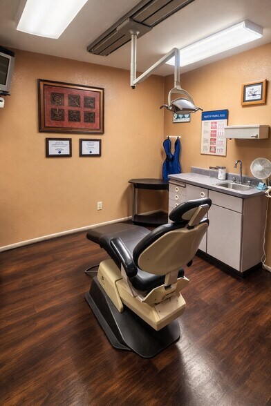 More Photos Of 1801 W 24th St, Yuma Healthcare For Sale