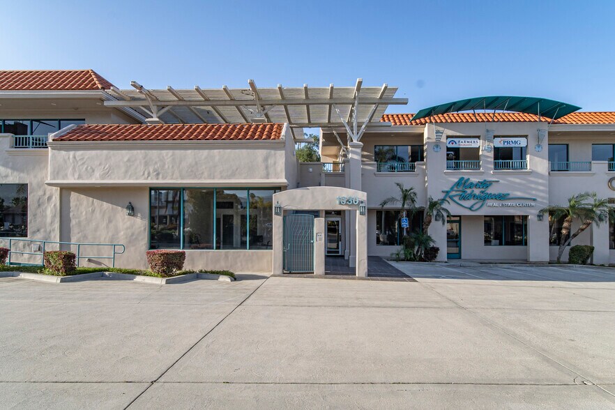 More Photos Of 1030 E Route 66, Glendora Office For Lease