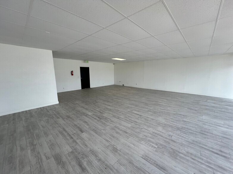 More Photos Of 1640 N El Camino Real, San Clemente Freestanding For Sale