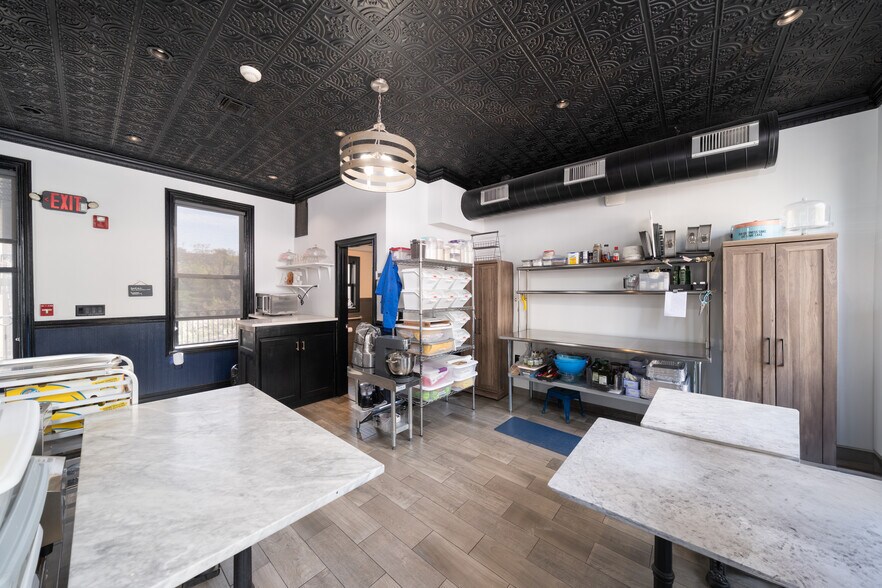 More Photos Of 155 3rd St, Hoboken Storefront Retail Residential For Lease