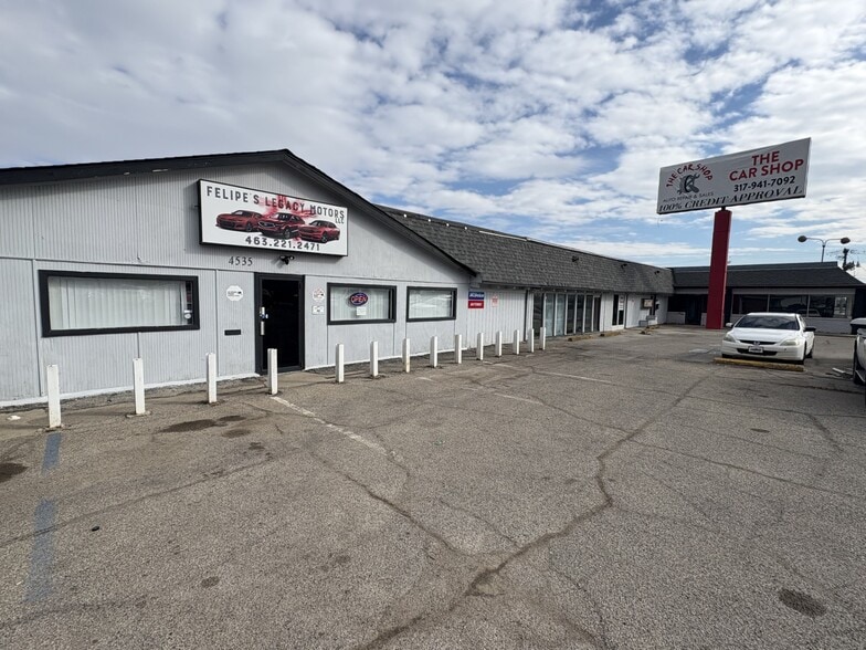 More Photos Of , Indianapolis Unknown For Sale