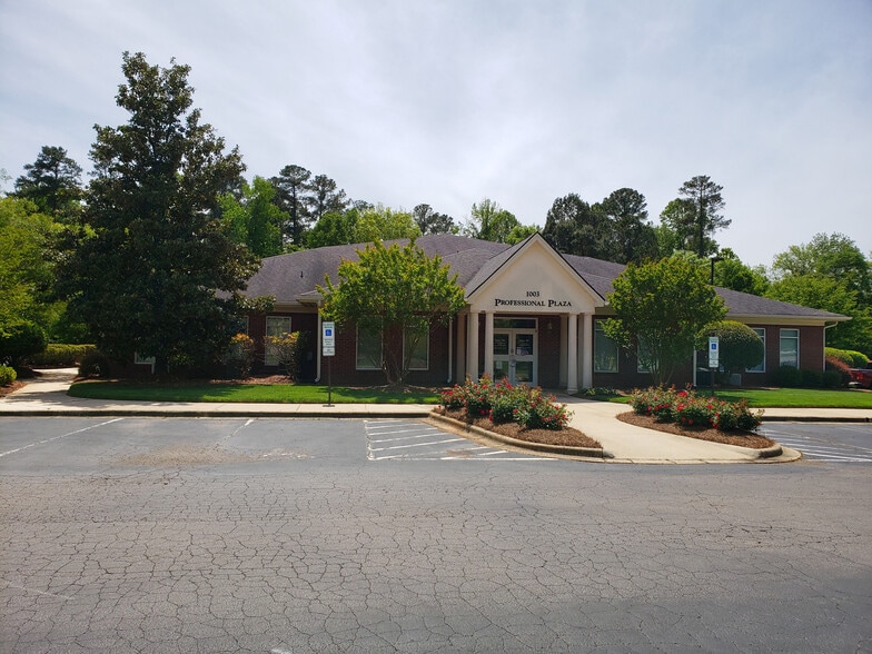 Primary Photo Of 1003 High House Rd, Cary Medical For Lease