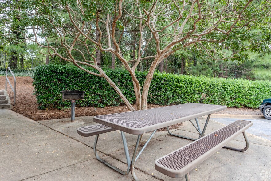 More Photos Of 4700 Westgrove St, Raleigh Apartments For Sale