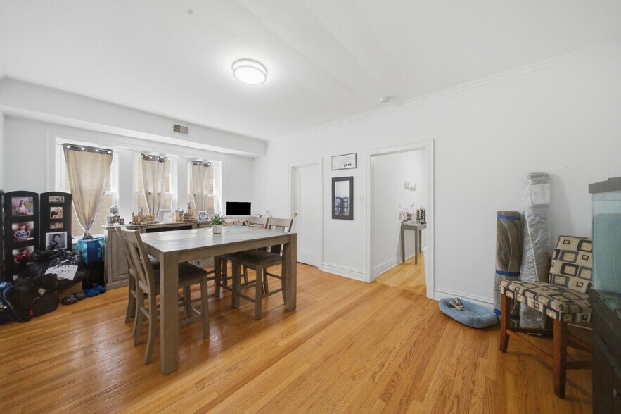 More Photos Of 2038 N Kostner Ave, Chicago Multifamily For Sale