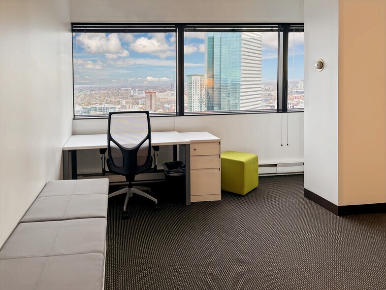 More Photos Of 999 18th St, Denver Coworking Space