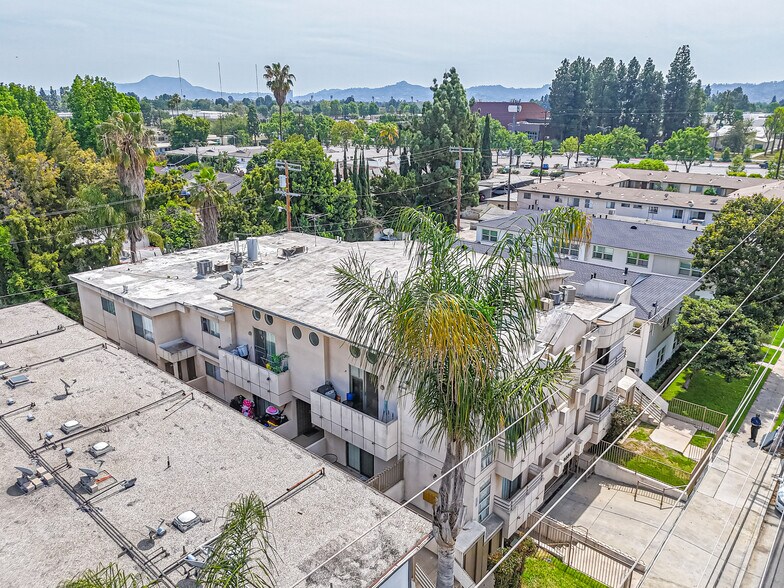 More Photos Of 6034 Fulton Ave, Van Nuys Apartments For Sale
