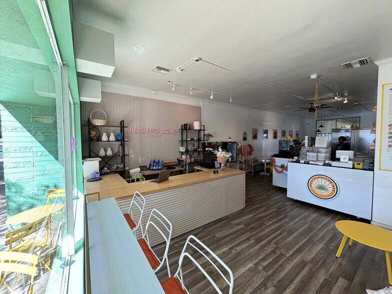 More Photos Of 4477 Gresham St, San Diego General Retail For Lease