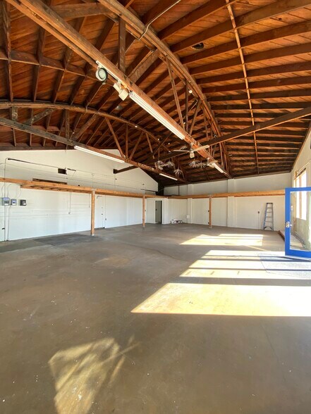 More Photos Of 1005 Water St, Santa Cruz Freestanding For Lease