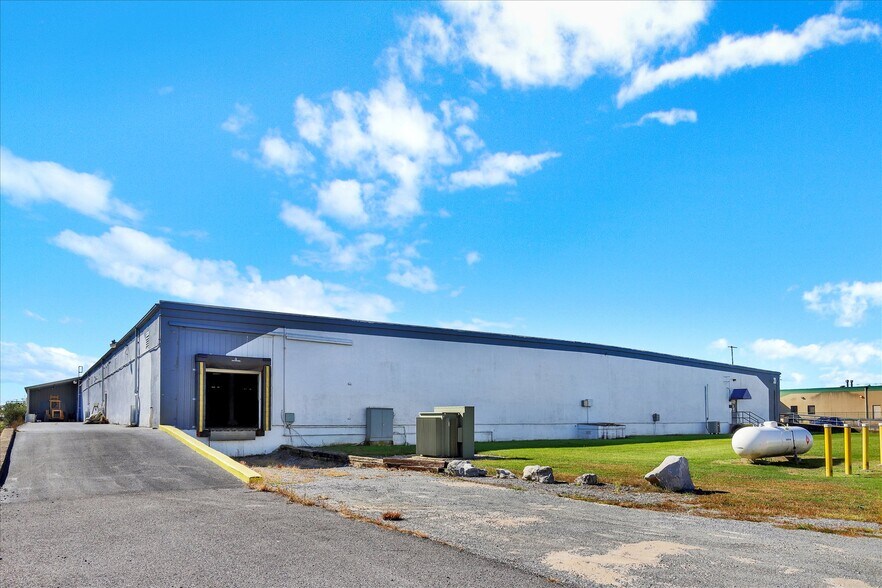 More Photos Of 5118 Innovation Way, Chambersburg Warehouse For Lease