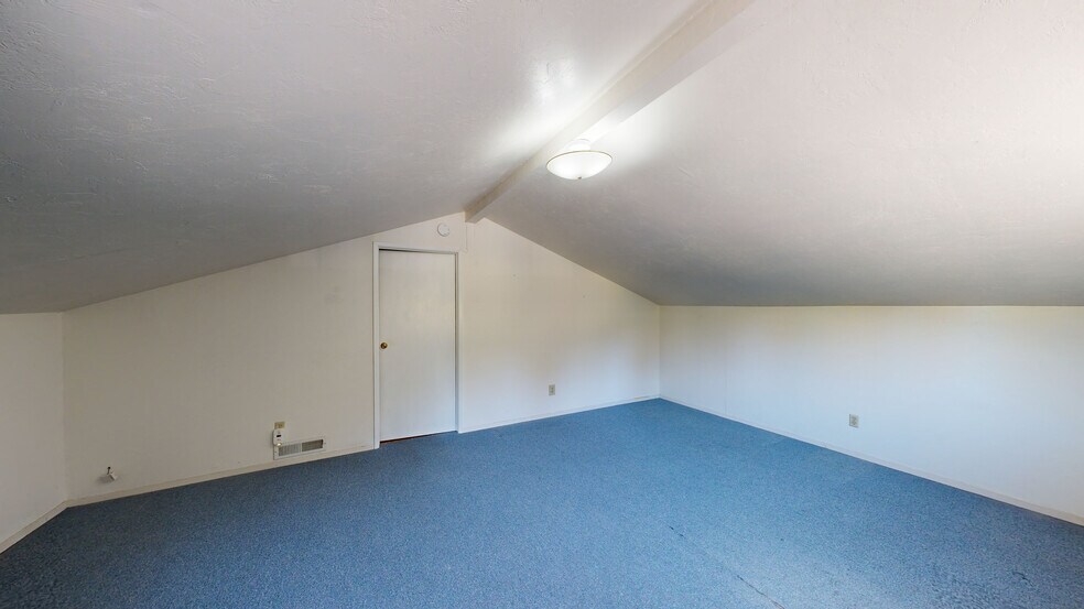 More Photos Of 13350 Big Basin Way, Boulder Creek Medical For Lease