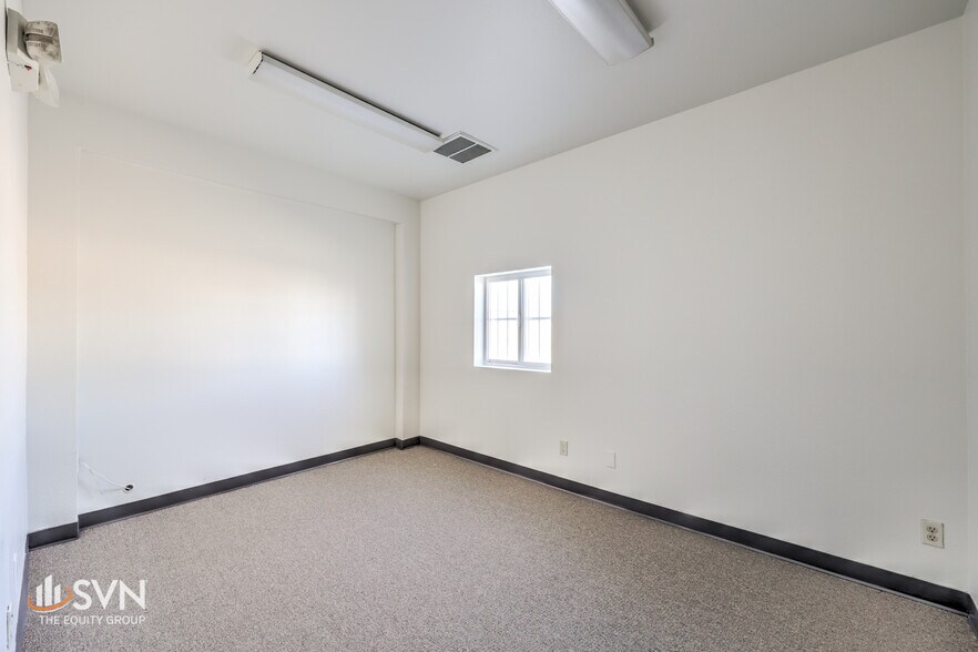 More Photos Of 6670 Gomer Rd, Las Vegas Manufacturing For Sale