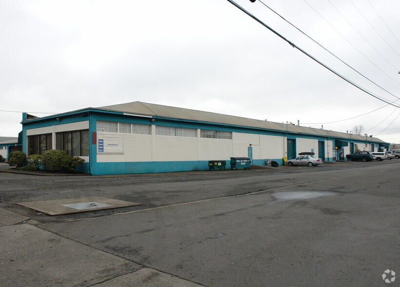 More Photos Of 2800-2870 NW 29th Ave, Portland Warehouse For Lease