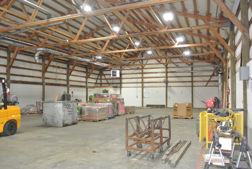More Photos Of 7632 N Aqua Cir, Coeur d'Alene Manufacturing For Lease