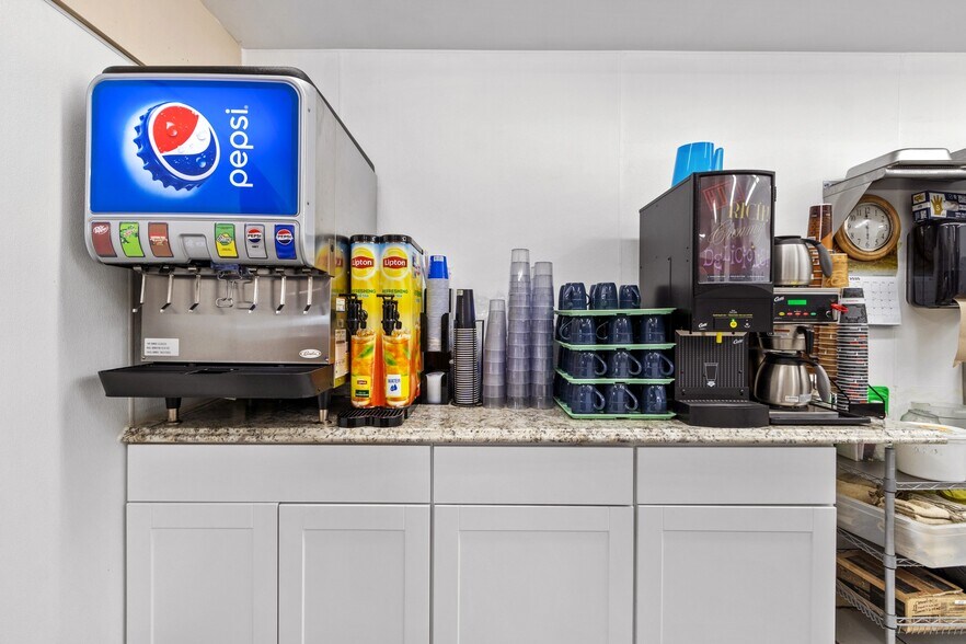 More Photos Of 200 Main st, Idaho City Specialty For Sale