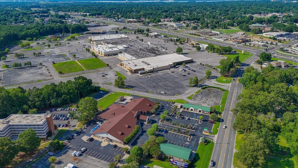 More Photos Of 2349 SW Danville Rd, Decatur Medical For Lease